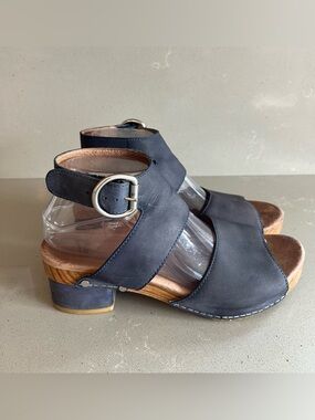 Dansko Minka Blue Leather Sandals Adjustable Ankle Strap EU 39/US 8-8.5